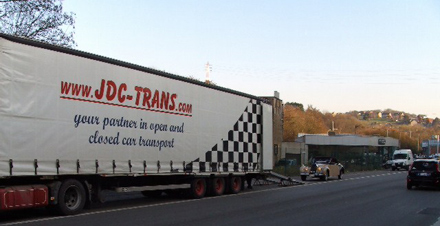 Closed car transport